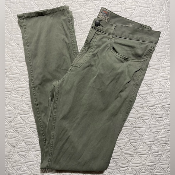 Faherty Other - UC- FAHERTY faded olive, size 32, inseam 32, 5 pocket pants